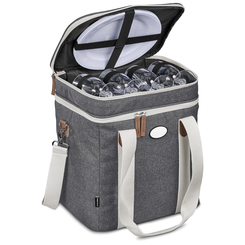 Serendipio Brookfield 4-Person Picnic Cooler (Component)